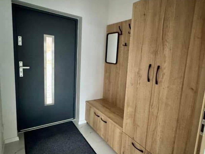 NOVOSTAVBA 2 RODINNÝCH DOMOV, LESNICA, SL