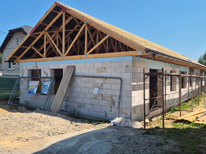 2 RODINNÉ DOMY, 4 IZBY, 80m2, ORLOV 