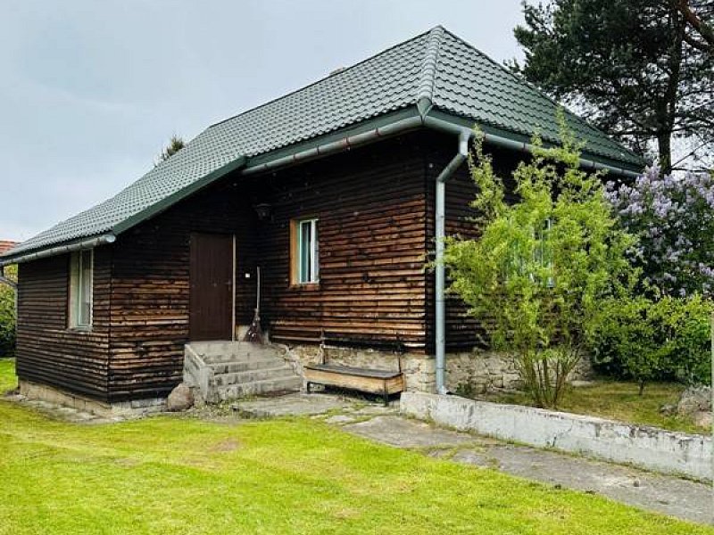 RODINNÝ DOM - CHALUPA NA POZEMKU 803 m2,  ČIRČ, OKR. S. ĽUBOVŇA