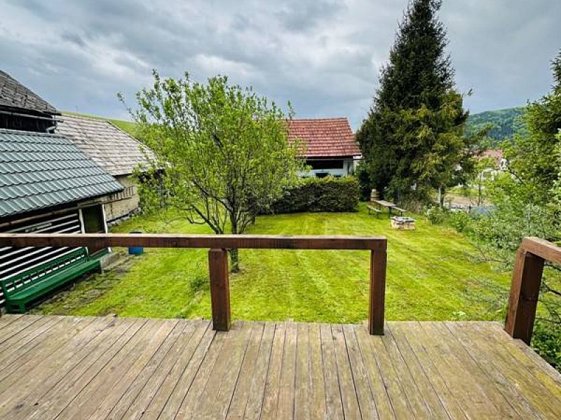 RODINNÝ DOM - CHALUPA NA POZEMKU 803 m2,  ČIRČ, OKR. S. ĽUBOVŇA