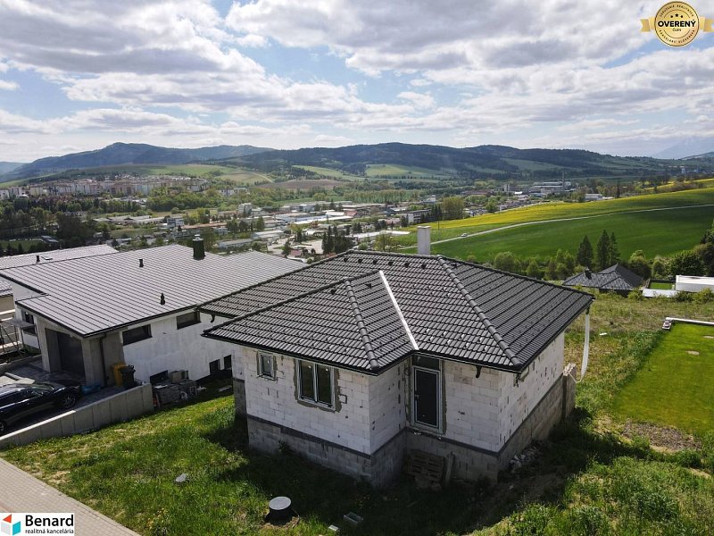 ROZOSTAVANÝ 4 IZBOVÝ RODINNÝ DOM, ŠIBENIČNÁ HORA