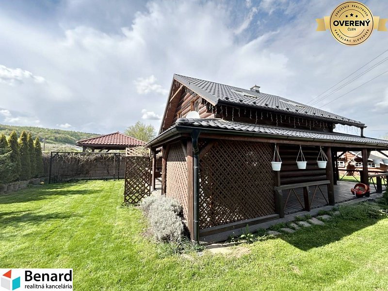 ÚTULNÝ 4-IZBOVÝ DOM( ZRUB) Z POGUĽATINY, ŽUPČANY, OKR.PREŠOV