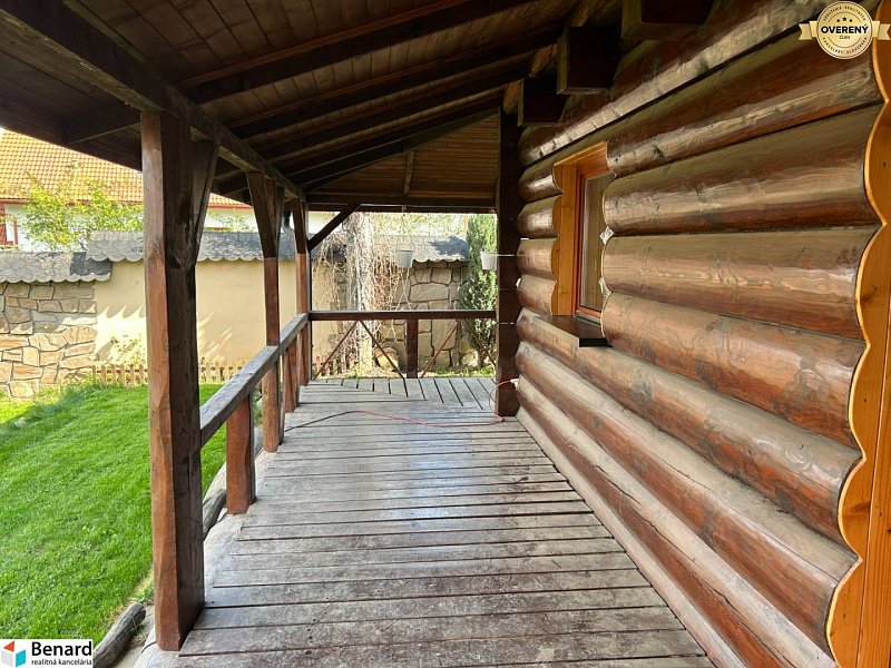 ÚTULNÝ 4-IZBOVÝ DOM( ZRUB) Z POGUĽATINY, ŽUPČANY, OKR.PREŠOV
