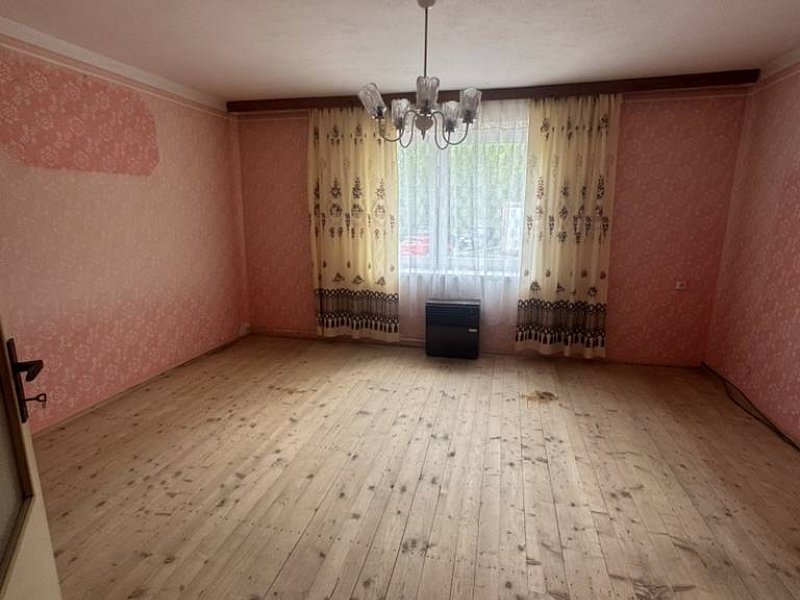 NA PREDAJ RODINNÝ DOM V OBCI NOVÁ ĽUBOVŇA