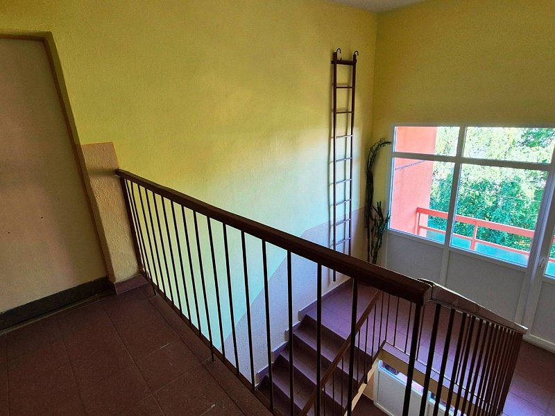 2 IZBOVÝ BYT S KUMBÁLOM, 3/3 POSCH., 62m2;