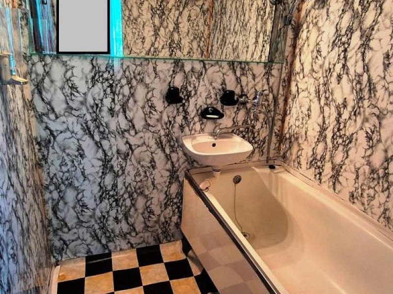 2 IZBOVÝ BYT S KUMBÁLOM, 3/3 POSCH., 62m2;
