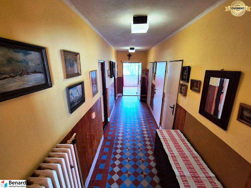 PRIESTRANNÝ 3 IZB. RODINNÝ DOM, PÔVODNÝ STAV, 787m2;