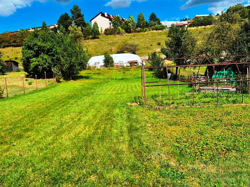 PRIESTRANNÝ 3 IZB. RODINNÝ DOM, PÔVODNÝ STAV, 787m2;