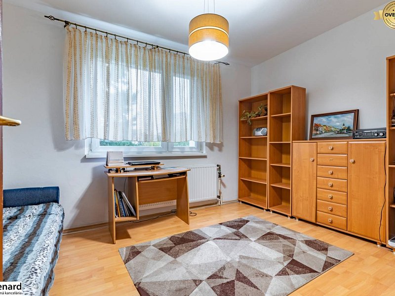 NA PREDAJ 3 IZB. BYT,VÝBORNA LOKALITA,SÍDLISKO III.,PO 