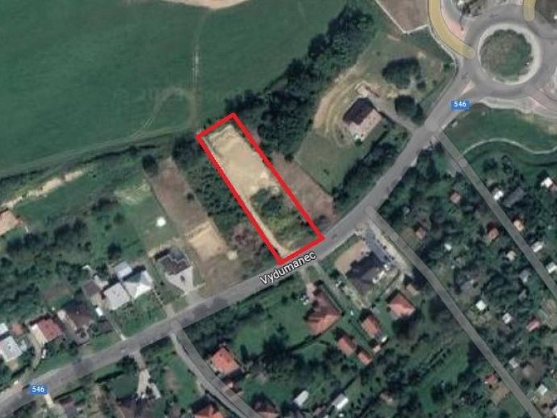 NA PREDAJ POZEMOK-VYDUMANEC, 1570 M2