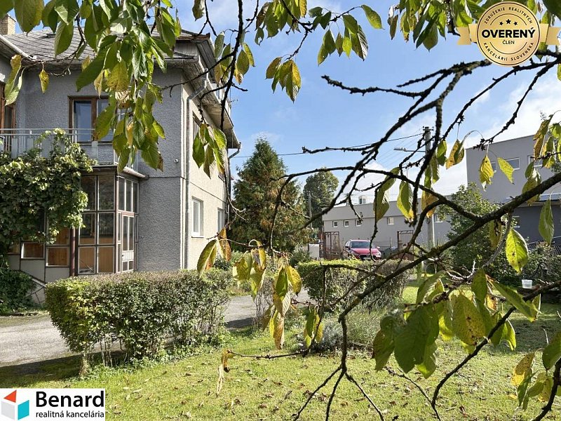 RODINNÝ DOM S VEĽKÝM POZEMKOM 3858m2, TULČÍK, OKR.PREŠOV