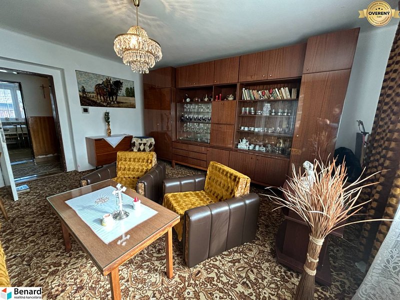 RODINNÝ DOM S VEĽKÝM POZEMKOM 3858m2, TULČÍK, OKR.PREŠOV