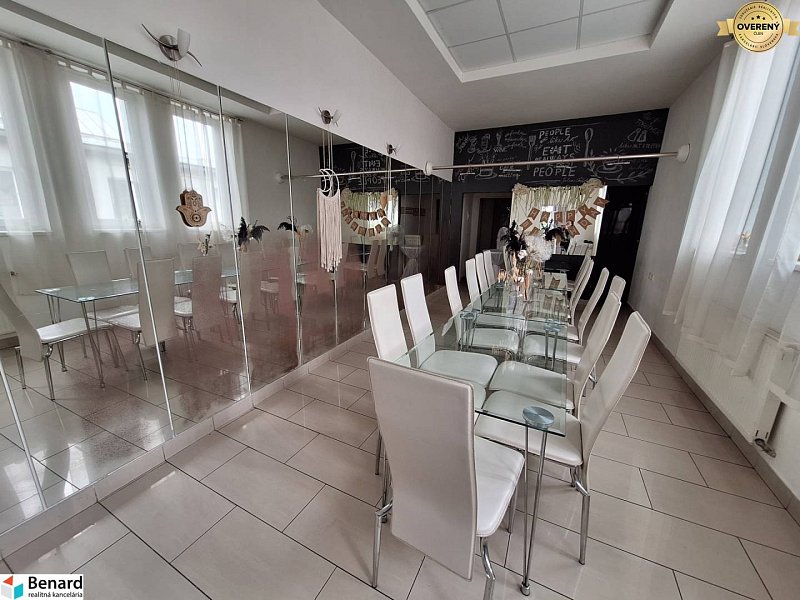 PRENÁJOM, OBCHODNÝ PRIESTOR - REŠTAURÁCIA,ŠIRŠIE CENTRUM,PO