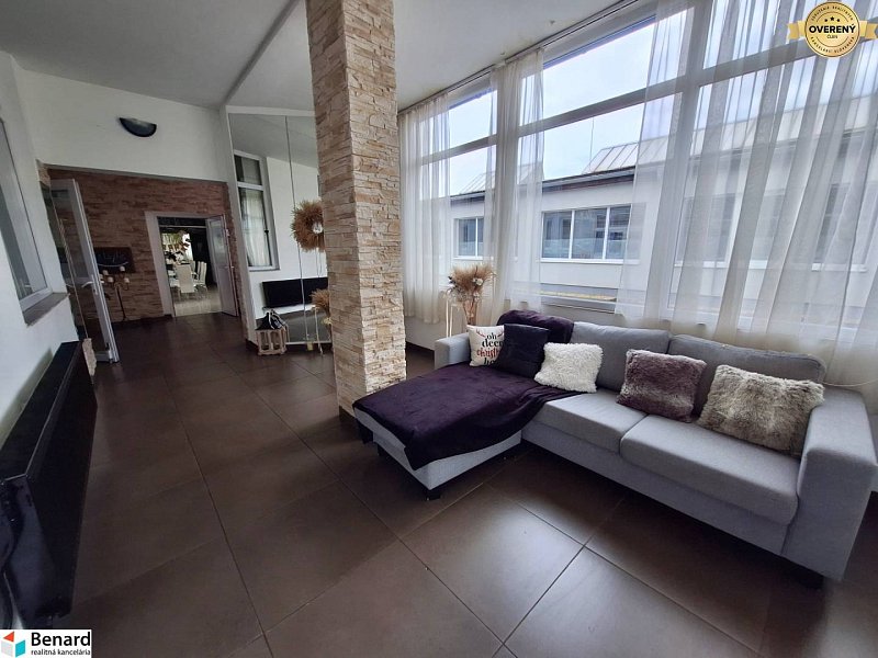 PRENÁJOM, OBCHODNÝ PRIESTOR - REŠTAURÁCIA,ŠIRŠIE CENTRUM,PO