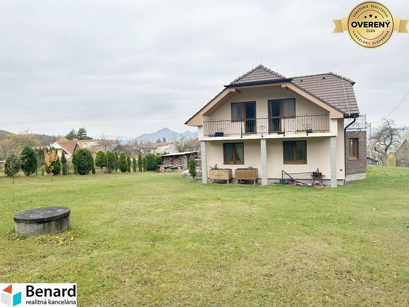 5- IZBOVÝ RODINNÝ DOM ,1354 m2, OKRUŽNÁ, OKR.PREŠOV