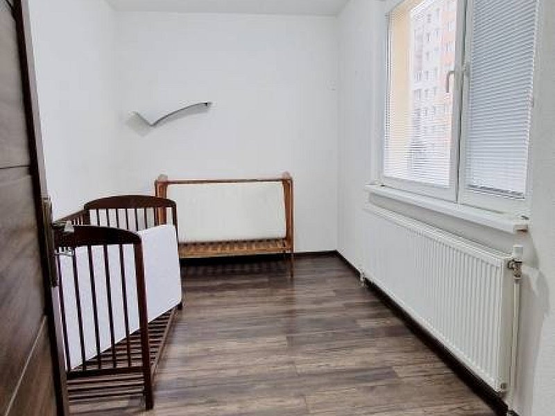 4 IZ. BYT, PREŠOV, MAGURSKÁ, VLASTNÉ KÚRENIE, KLIMATIZÁCIA!