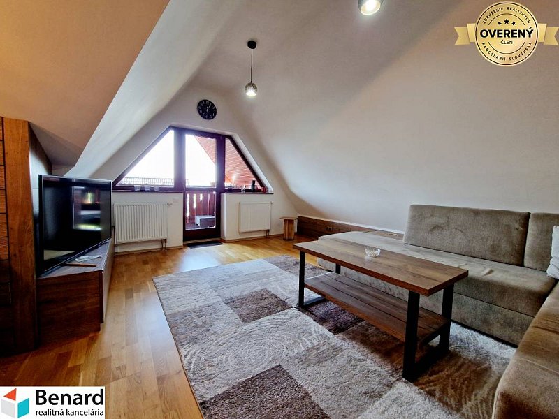 2 IZBOVÝ BYT, VEĽKÁ LOMNICA,VYSOKÉ TATRY,GARAŽOVÉ STÁTIE!