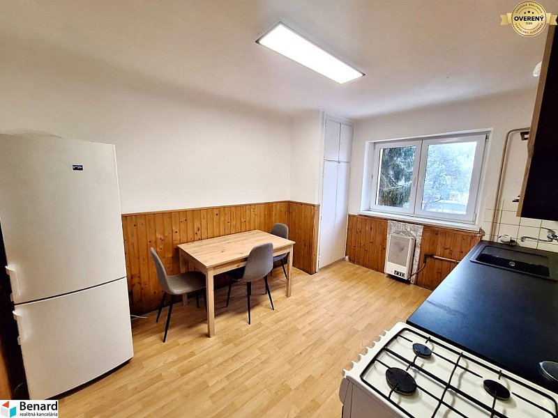 NOVINKA! TEHLOVÝ 2 IZBOVÝ BYT, BALKÓN, PREŠOV, ŠIRŠIE CENTRUM