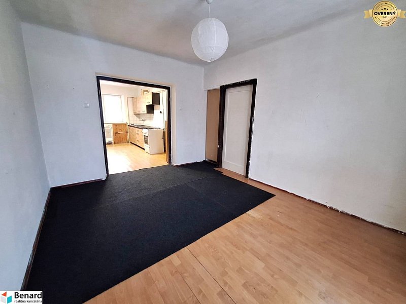 NOVINKA! TEHLOVÝ 2 IZBOVÝ BYT, BALKÓN, PREŠOV, ŠIRŠIE CENTRUM