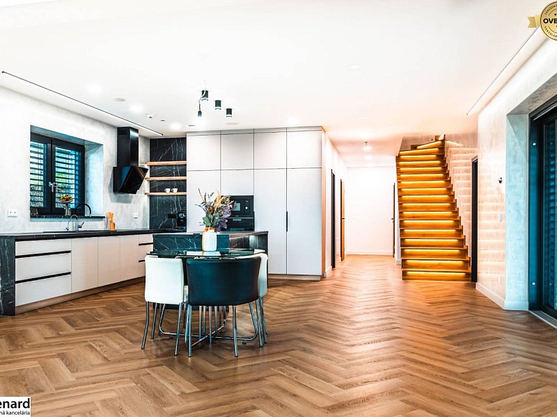 Na predaj luxusný rodinný dom na Šibeničnej hore