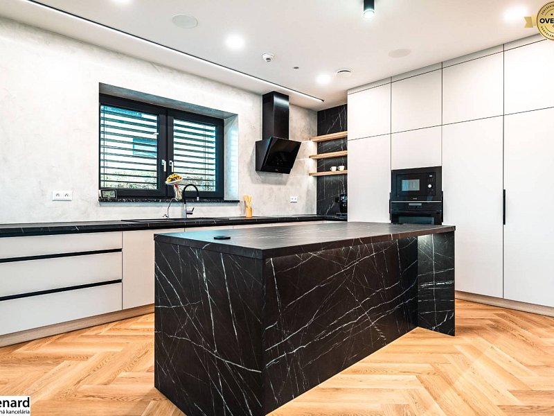 Na predaj luxusný rodinný dom na Šibeničnej hore