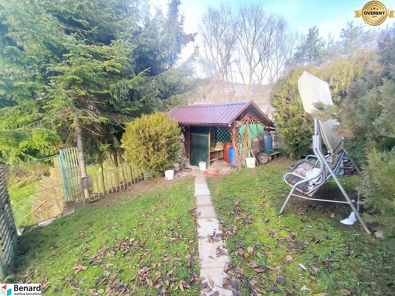 M. SLIVNÍK -3,5 IZBOVÝ BYT S LOGGIOU, 83 M2 + GARÁŽ, ZÁHRADA, PRÍSTR.