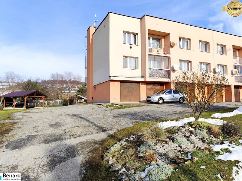 M. SLIVNÍK -3,5 IZBOVÝ BYT S LOGGIOU, 83 M2 + GARÁŽ, ZÁHRADA, PRÍSTR.