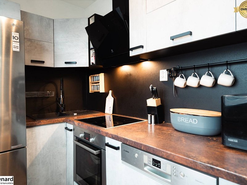 Na predaj štýlový 4 - izb. byt s top výhľadom na Furči