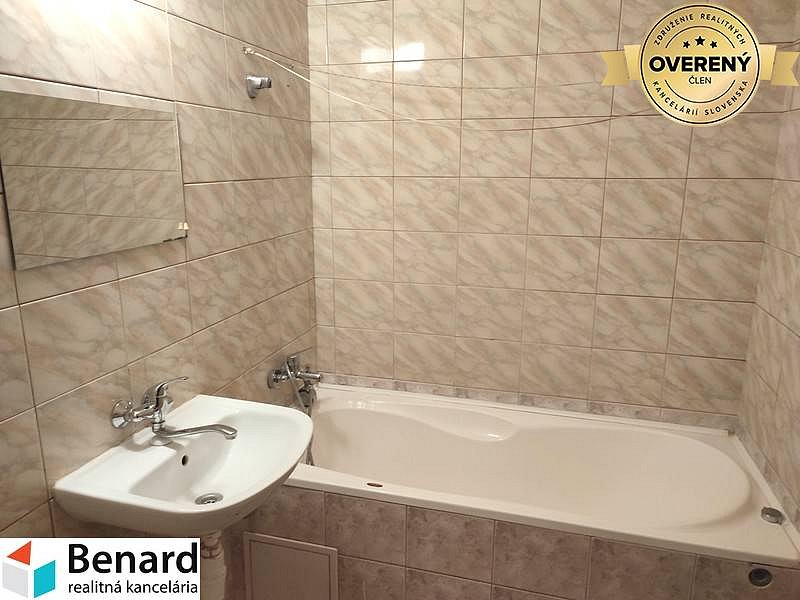 2 IZBOVÝ BYT, 59m2, PREŠOV, MIRKA NEŠPORA.