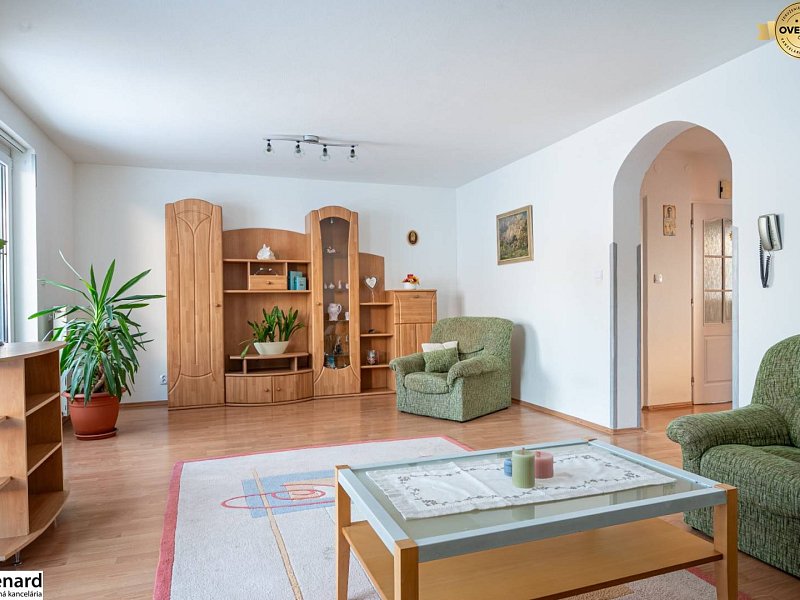 RODINNÝ DOM NA PREDAJ, POZEMOK 1014m2, SVINIA , OKR.PREŠOV