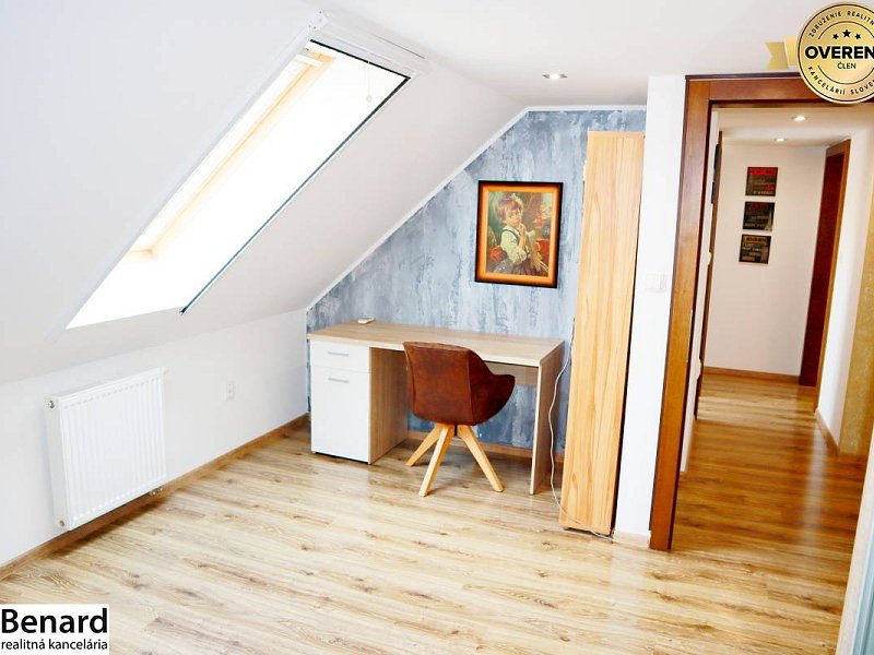 5 IZ.BYT NA PRENÁJOM,PREŠOV,KOMENSKÉHO,UŽŠIE CENTRUM