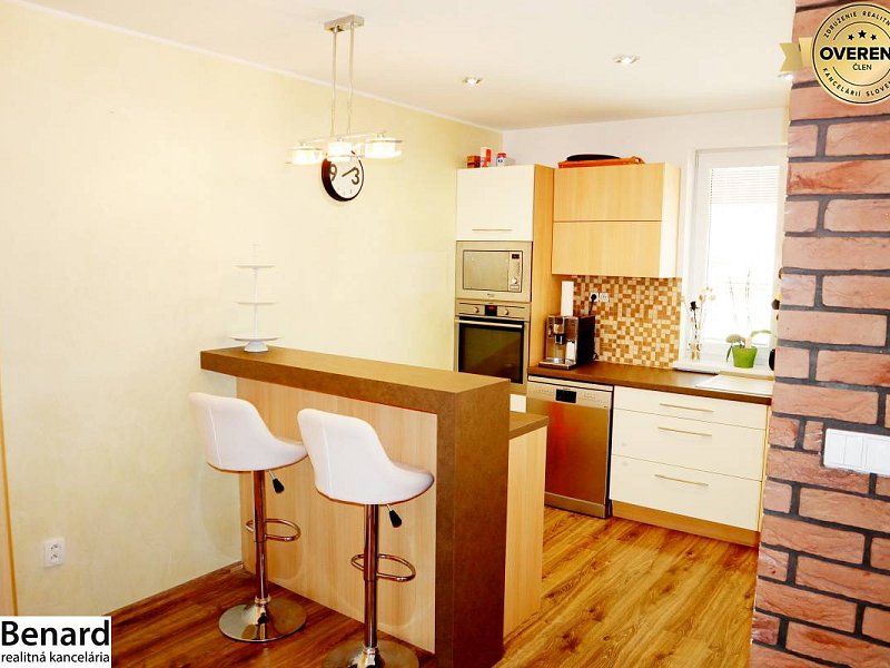 5 IZ.BYT NA PRENÁJOM,PREŠOV,KOMENSKÉHO,UŽŠIE CENTRUM