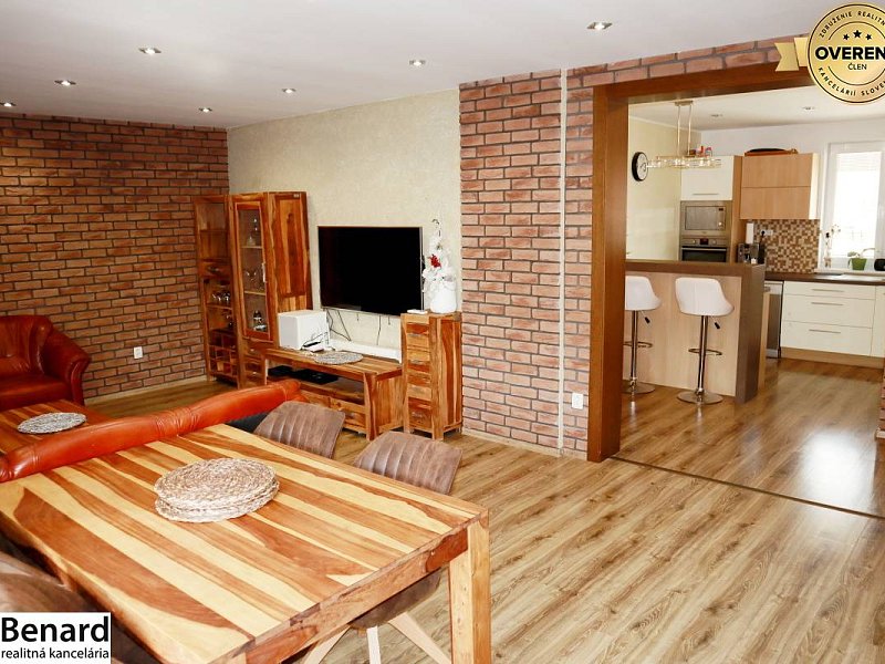 5 IZ.BYT NA PRENÁJOM,PREŠOV,KOMENSKÉHO,UŽŠIE CENTRUM