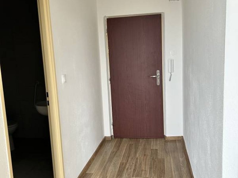 1-IZBOVÝ BYT NA PREDAJ, MUKAČEVSKÁ UL. PREŠOV