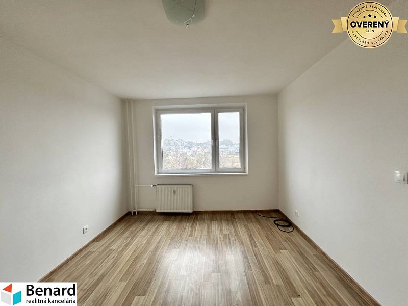 1-IZBOVÝ BYT NA PREDAJ, MUKAČEVSKÁ UL. PREŠOV