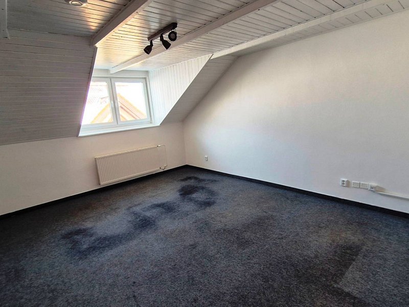 BUDOVA, OBJEKT NA PRENÁJOM, CENTRUM, GARBIARSKA UL.