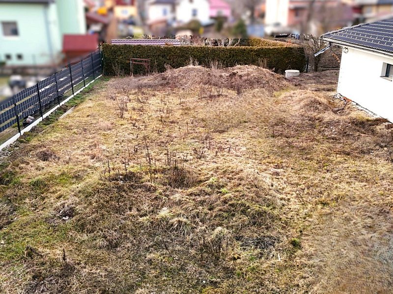 STAVEBNÝ POZEMOK, 411 m2, VEĽKÝ ŠARIŠ