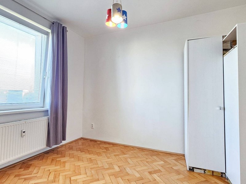 Na prenájom - 3 izbový byt v Starom Meste, ul, Karpatská 