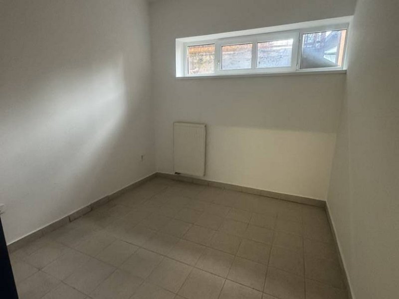 Obchodné priestory v centre mesta !!