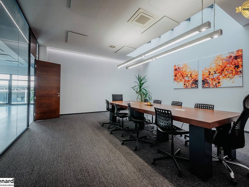 NA PRENÁJOM REPREZENTATÍVNE PRIESTORY 215,29 M2, STANICA – SOLIVARIA 