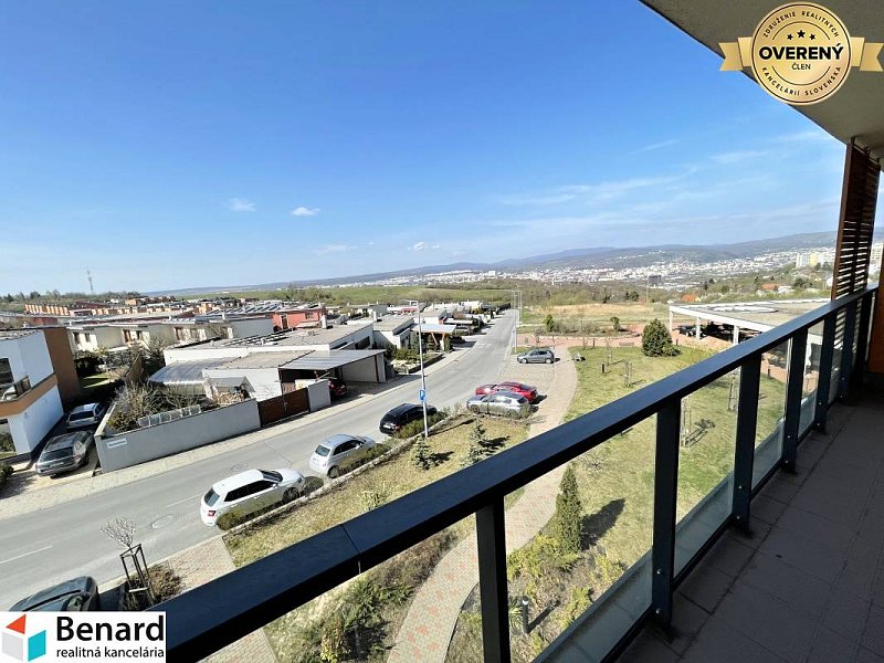 KOŠICE-2 IZBOVÝ BYT,NOVOSTAVBA,KOMPLET ZARIADENÝ,VL.PARK. MIESTO