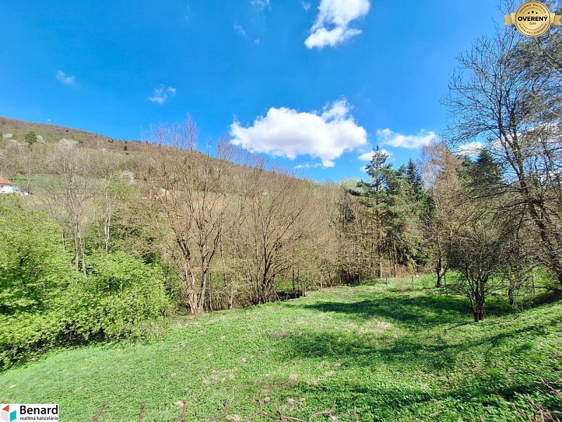 NA PREDAJ CHALUPA/RODINNÝ DOM, POZEMOK 15 ÁROV, GELNICA