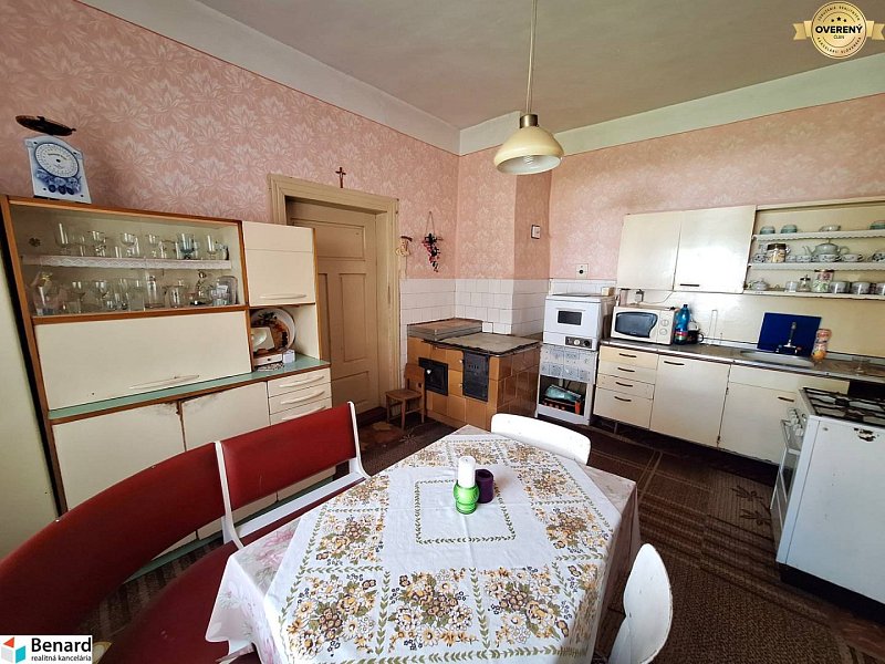 NA PREDAJ CHALUPA/RODINNÝ DOM, POZEMOK 15 ÁROV, GELNICA