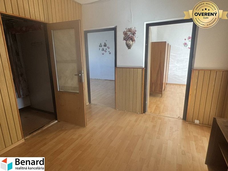 3 - izbový byt na SÍDLISKU ZÁPAD Stará Ľubovňa