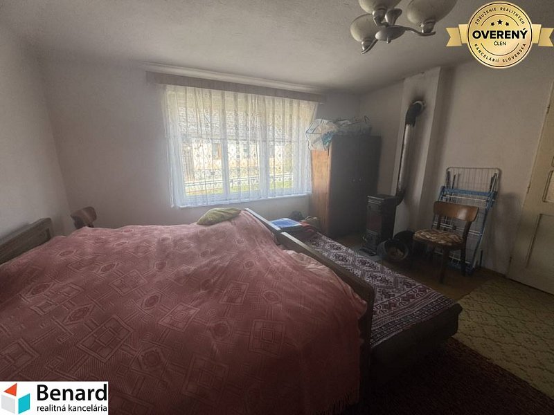 Chata/rodinný dom v obci Stráňany