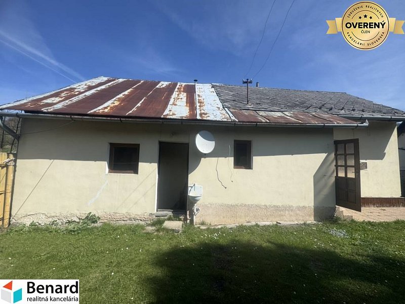 Chata/rodinný dom v obci Stráňany