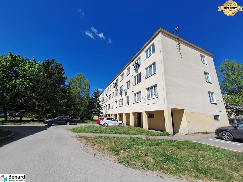 NA PRENÁJOM 1 IZBOVÝ TEHLOVÝ BYT, 34 M2, PREŠOV, KOŠICE - ŠACA