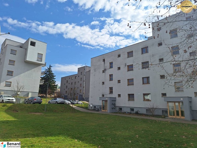 NA PRENÁJOM 2 IZBOVÝ TEHLOVÝ BYT, 55 M2, PREŠOV, ŠIRŠIE CENTRUM