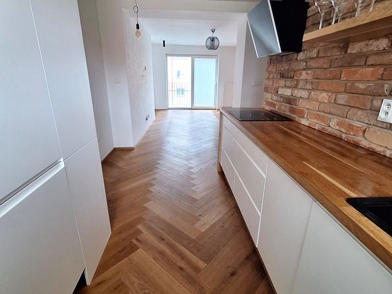 PRENAJATÉ NA PRENÁJOM 2 IZBOVÝ BYT S BALKÓNOM, PREŠOV, UL. FR. KRÁĽA