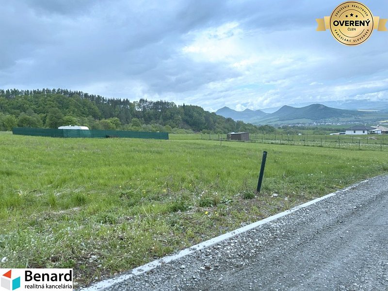 POZEMOK NA PREDAJ, 595m2, OKRUŽNÁ, OKR.PREŠOV